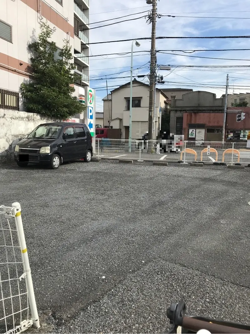 江戸川区南小岩８丁目　月極駐車場